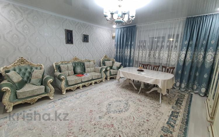 4-комнатная квартира · 135 м² · 2/4 этаж, Сатпаева 15а за 66 млн ₸ в Атырау — фото 2