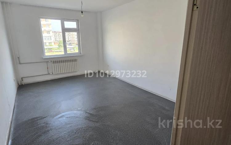 2-бөлмелі пәтер · 60 м² · 3/5 қабат, мкр Улы Дала — Улы дала 35/3, бағасы: 75 000 ₸ в Таразе — фото 2