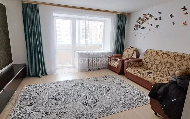 2-комнатная квартира, 64 м², 1/10 этаж помесячно, Ермекова 106/3