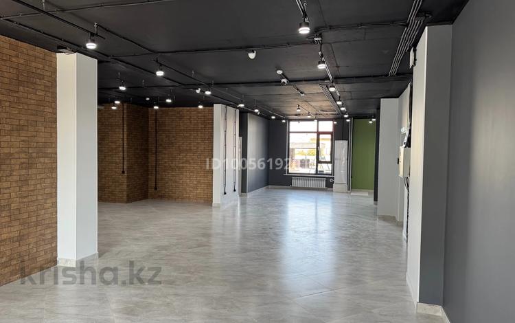 Дүкендер мен бутиктер · 169 м², бағасы: 120 млн ₸ в Таразе — фото 2