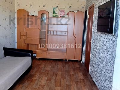 1-бөлмелі пәтер · 32 м² · 4/5 қабат, Пришахтинск, Пришахтинск, 21й микрорайон 9, бағасы: 8 млн ₸ в Караганде, Алихана Бокейханова р-н