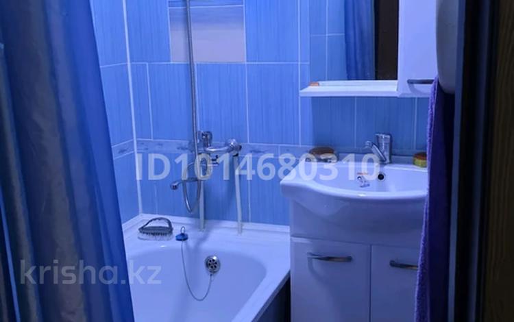 2-комнатная квартира · 46.3 м² · 1/5 этаж, Камзина 21 за 110 000 ₸ в Аксу — фото 2