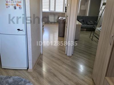2-комнатная квартира · 50 м² · 4/7 этаж, 4-й мкр 56 — Напротив ТЦ .Шум за 15 000 ₸ в Актау