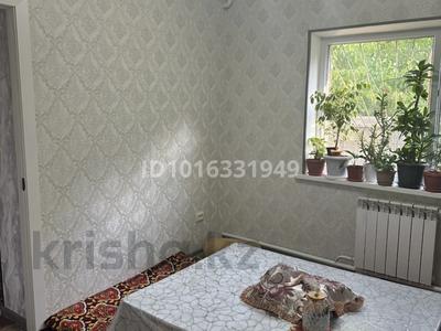 Отдельный дом · 3 комнаты · 100 м² · 4 сот., 13-й микрорайон — ул сайрамская заправка гледис за 22 млн ₸ в Шымкенте, Енбекшинский р-н