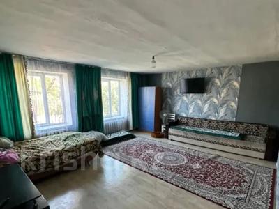 Отдельный дом · 3 комнаты · 87.6 м² · 6 сот., Амангельды Иманова за ~ 14.3 млн ₸ в Усть-Каменогорске