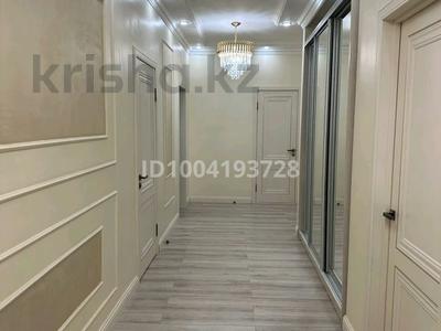 4-комнатная квартира · 114 м² · 2/5 этаж, мкр Юго-Восток, Муканова 49/12 за 67 млн 〒 в Караганде, Казыбек би р-н