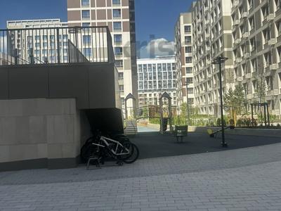 4-бөлмелі пәтер · 120 м² · 3/9 қабат, ул. Райымбек Батыр 2 — Президентский парк - Даорец мира и согласия, бағасы: 79 млн ₸ в Астане, Сарайшык р-н