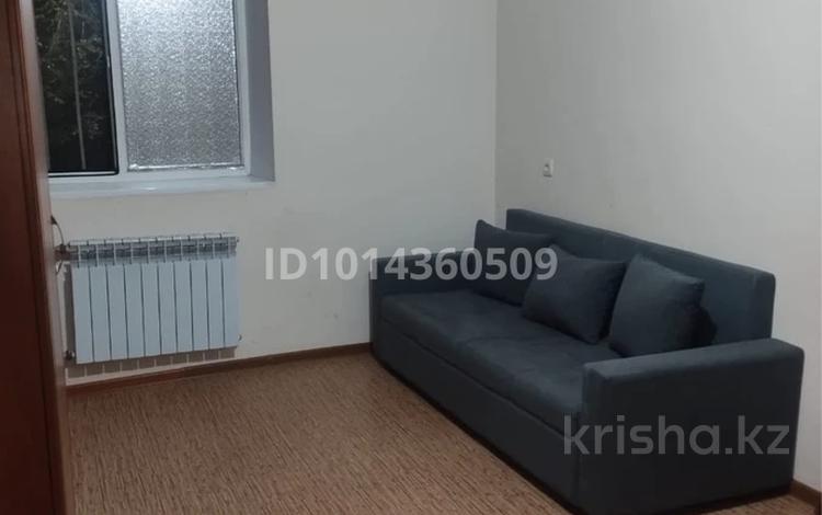 1-бөлмелі пәтер · 31 м² · 1/3 қабат, Конаева 8 — Теплосервис, бағасы: 12.2 млн ₸ — фото 2