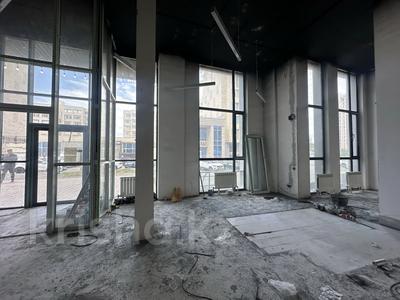 Свободное назначение, офисы, магазины и бутики, общепит, салоны красоты, фитнес и спорт, медцентры и аптеки, образование, конференц-залы, студии · 128 м² за 1 млн ₸ в Астане, Есильский р-н