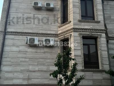Жеке үй · 7 бөлме · 400 м² · 5 жүзд., "Шығыс 1" ш/а. 129/1, бағасы: 115 млн ₸ в Актау, мкр "Шыгыс 1"