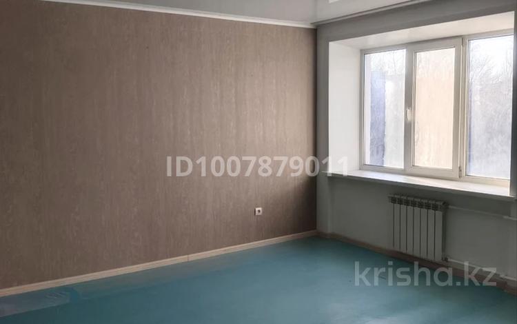 1-комнатная квартира · 33.8 м² · 4/5 этаж, 2 15 за 4.5 млн ₸ в Лисаковске — фото 2