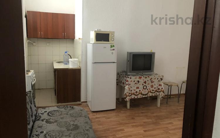 3-комнатная квартира, 60 м², 1/3 этаж помесячно, Камысты 35 — Алаш