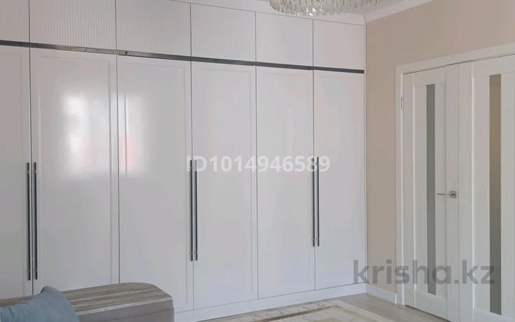 1-комнатная квартира · 40 м² · 6/14 этаж, Turan 55/11 за 260 000 ₸ в Астане, Нура р-н — фото 2