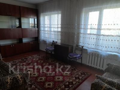 Продажа квартир в Шымкенте: 2-комнатная квартира · 60 м² · 3/5 этаж, 17-й микрорайон, 17-й микрорайон — Шаяхметова, Аллея за 20.9 млн 〒 2-комнатная квартира · 60 м² · 3/5 этаж, 17-й микрорайон, 17-й микрорайон — Шаяхметова, Аллея за 20.9 млн 〒 в Шымкенте, Аль-Фарабийский р-н