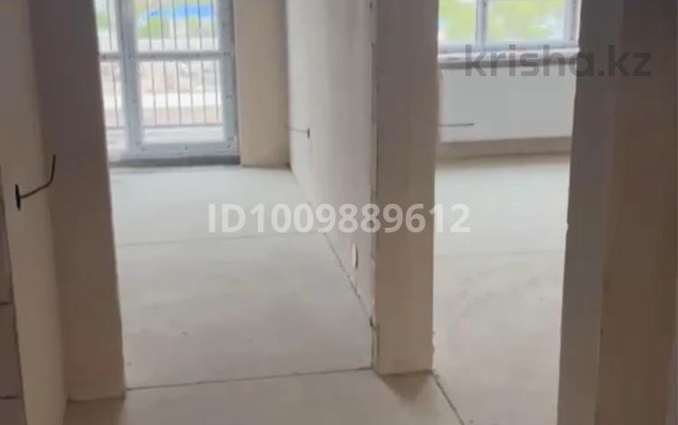 2-комнатная квартира · 37.1 м² · 9/9 этаж, мкр Центральный, Шайден Даулетова 2 за 21 млн 〒 в Атырау — фото 4