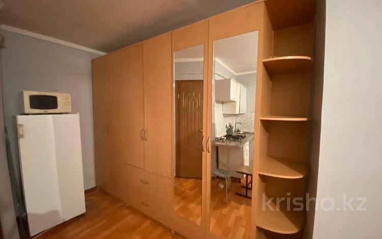 1-комнатная квартира, 18 м², 6/6 этаж помесячно, Абылхаир хана