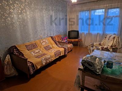 Продажа квартир в Восточно-Казахстанской обл.: 2-комнатная квартира · 60 м² · 2/2 этаж, Заводская за 1.5 млн 〒 2-комнатная квартира · 60 м² · 2/2 этаж, Заводская за 1.5 млн 〒 в Верх-Убе