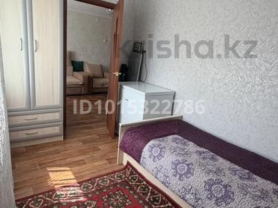 4-бөлмелі пәтер · 63 м² · 4/5 қабат, 14-шағынаудан 14, бағасы: 17.5 млн ₸ в Караганде, Алихана Бокейханова р-н