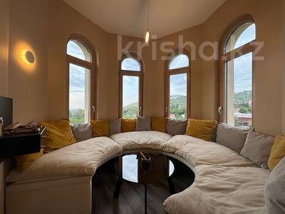 4-бөлмелі пәтер · 170 м² · 6/10 қабат, Рубинштейна 21А, бағасы: 1.7 млн 〒 в Алматы, Медеуский р-н