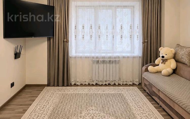 3-бөлмелі пәтер · 83.7 м² · 23/25 қабат, Юго-Восток ш/а., ашимова, бағасы: 35 млн ₸ в Караганде, Казыбек би р-н — фото 2