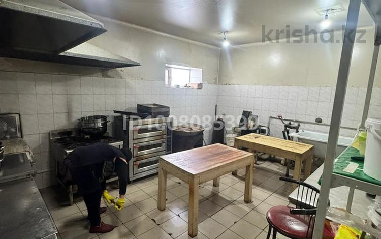 Свободное назначение, общепит · 500 м² за 250 000 ₸ в Балхаше — фото 2