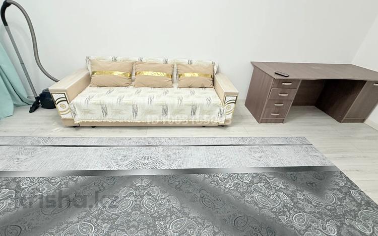 3-комнатная квартира · 62 м² · 1/4 этаж, мкр Коктем-1 за 400 000 ₸ в Алматы, Бостандыкский р-н — фото 18