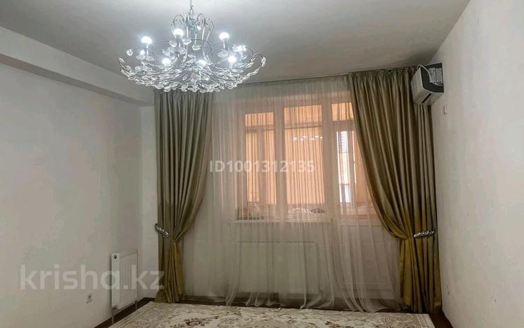 3-комнатная квартира · 84 м² · 3/5 этаж, 17-й мкр 76 за 26.5 млн 〒 в Актау — фото 2