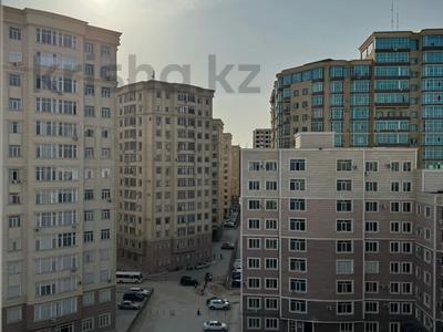 3-комнатная квартира, 109 м², 9/9 этаж, 16-й мкр 77 за 24.5 млн 〒 в Актау, 16-й мкр 