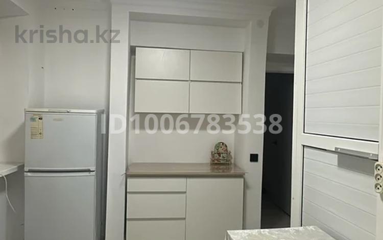 2-бөлмелі пәтер · 60 м², улица махамбета 188 — Маганзин тамаша, бағасы: 120 000 ₸ в Кульсары — фото 2