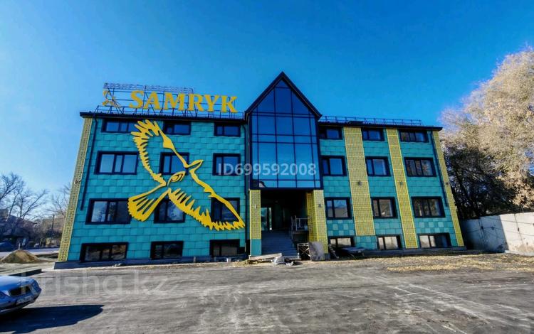 Еркін, кеңселер, дүкендер мен бутиктер, қоймалар, сұлулық салондары, медорталықтар мен дәріханалар, білім орталықтары, ойын-сауық, кабинеттер және жұмыс орындары, студиялар · 1296 м², бағасы: 7 млн ₸ в Костанае — фото 7