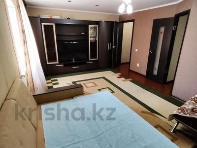 1-комнатная квартира, 36 м², 3/3 этаж, Назарбаева за 10 млн 〒 в Талдыкоргане