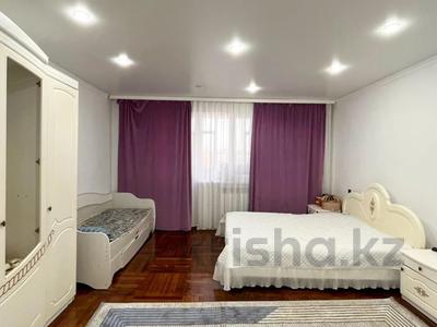 4-комнатная квартира · 114.7 м² · 5/5 этаж, толебаева за 31.3 млн 〒 в Талдыкоргане