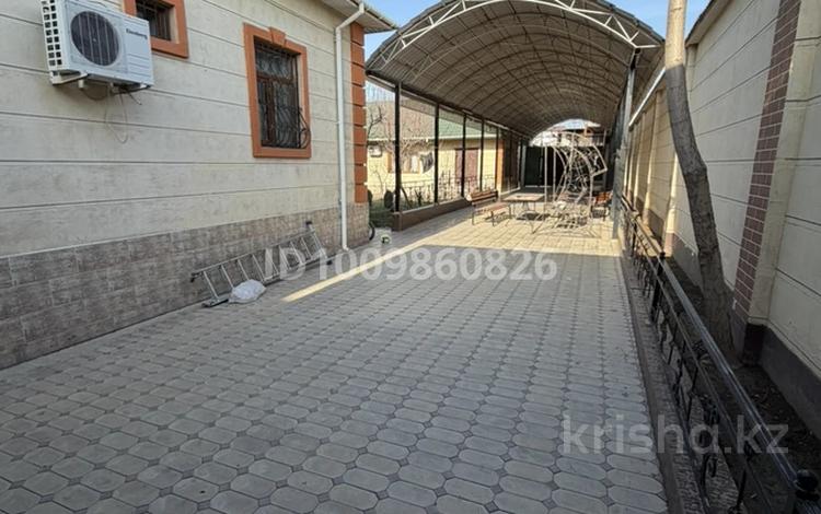 Рядом Базар Акниет · 280 м² за 100 млн ₸ в Шымкенте, Абайский р-н — фото 2