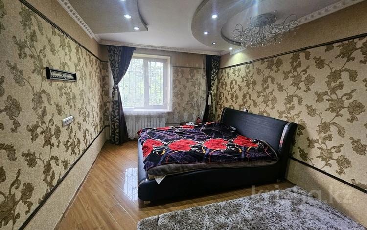 3-комнатная квартира · 100 м² · 2/2 этаж, Мира 75/4 — Жангозина за 300 000 ₸ в Каскелене — фото 2
