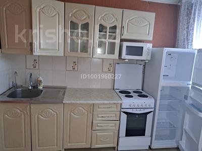 Пәтерлер в Карагандинской обл.: 1-бөлмелі пәтер · 34 м² · 2/5 қабат, мкр Юго-Восток, Космонавтов 149 — Гоголя и Космонавтов, бағасы: 155 000 〒 1-бөлмелі пәтер · 34 м² · 2/5 қабат, мкр Юго-Восток, Космонавтов 149 — Гоголя и Космонавтов, бағасы: 155 000 〒 в Караганде, Казыбек би р-н