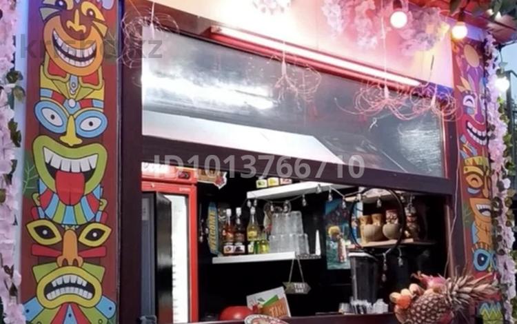 Свободное назначение, магазины и бутики · 12 м² за 600 000 ₸ в Актау — фото 2
