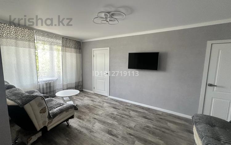 2-комнатная квартира · 42 м² · 2/4 этаж, Байсеитовой — Ленина-Байсеитовой за 10 000 ₸ в Балхаше — фото 2