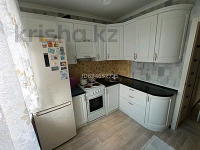 2-бөлмелі пәтер · 44 м², мкр Юго-Восток, Мкр Юго-Восток, 27й микрорайон 4 — Муканова 4, бағасы: 19 млн ₸ в Караганде, Казыбек би р-н