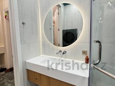 2-бөлмелі пәтер · 70 м² · 5/8 қабат, Абубакир Тыныбаев 10, бағасы: 85 млн ₸ в Астане, Алматы р-н