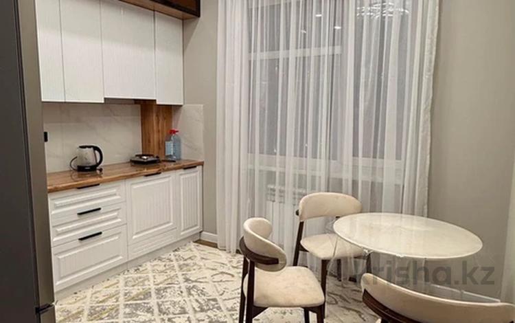 1-комнатная квартира · 48 м² · 4/7 этаж, 41-й мкр 8 за 180 000 ₸ в Актау — фото 2