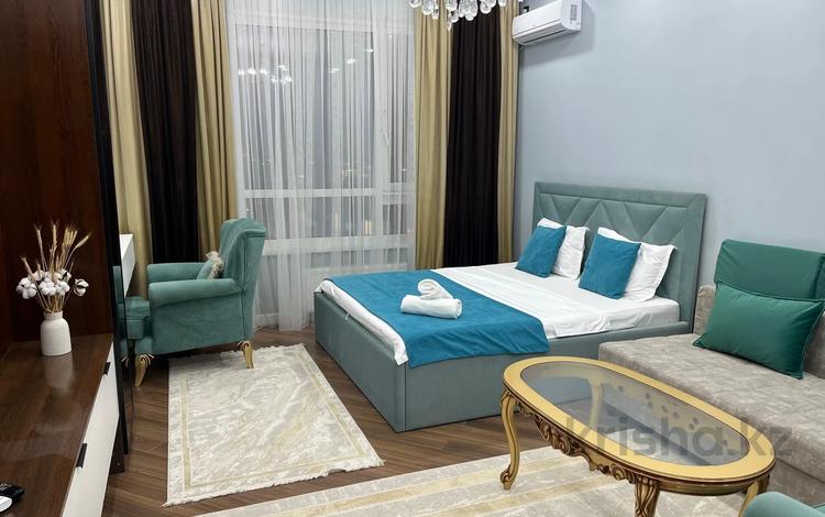 1-комнатная квартира · 50 м² · 7/12 этаж, мкр Нурсат 2, Аргынбекова 18Б — Шаяхметова за 18 000 ₸ в Шымкенте, Каратауский р-н — фото 9