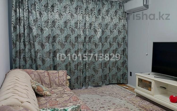 2-бөлмелі пәтер · 70 м² · 2/4 қабат, Достық ш/а, Жансугурова 99/107 — Биржан сал кирова, бағасы: 16.5 млн ₸ в Талдыкоргане, мкр Достык — фото 2