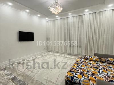 1-бөлмелі пәтер · 56 м² · 7/8 қабат, 32А ш/а. 4 — Жк Aqbosaga, бағасы: 10 000 ₸ в Актау, 32А мкр
