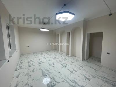 Свободное назначение, офисы, магазины и бутики, салоны красоты, развлечения, кабинеты и рабочие места, студии · 150 м² за 600 000 〒 в Шымкенте, Туран р-н