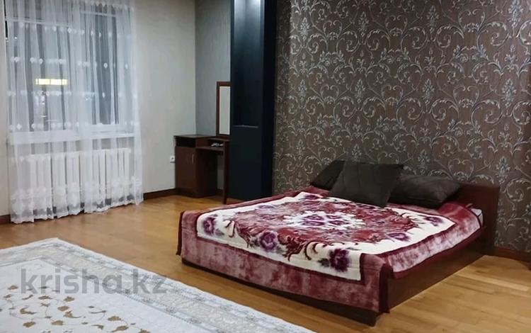 2-бөлмелі пәтер · 121 м² · 2/9 қабат, Рашидва 26, бағасы: 250 000 ₸ в Шымкенте, Абайский р-н — фото 2