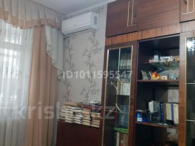 2-комнатная квартира · 45 м² · 2/5 этаж, А. Кердери 169 за 14 млн ₸ в Уральске, мкр Школьник