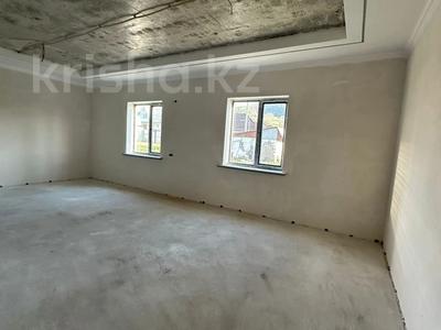 Отдельный дом · 4 комнаты · 160 м² · 8 сот., Малькеева 47 за 42 млн 〒 в Бирлик