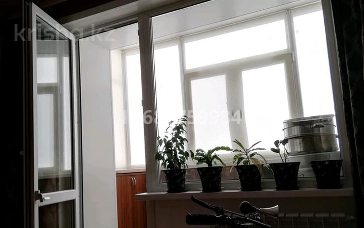 3-комнатная квартира, 59 м², 5/5 этаж, 2 за 15 млн 〒 в Лисаковске — фото 4