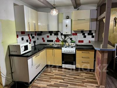 4 бөлме · 95 м² · 2 қабат, Анны никольской 15 — Жумабаева сейфулин, бағасы: 35 000 ₸ в Алматы, Турксибский р-н