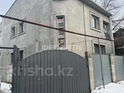 Отдельный дом • 7 комнат • 250 м² • 7.13 сот., мкр Калкаман-2 63 — Молдабекова- Елибаева за 130 млн 〒 в Алматы, Наурызбайский р-н